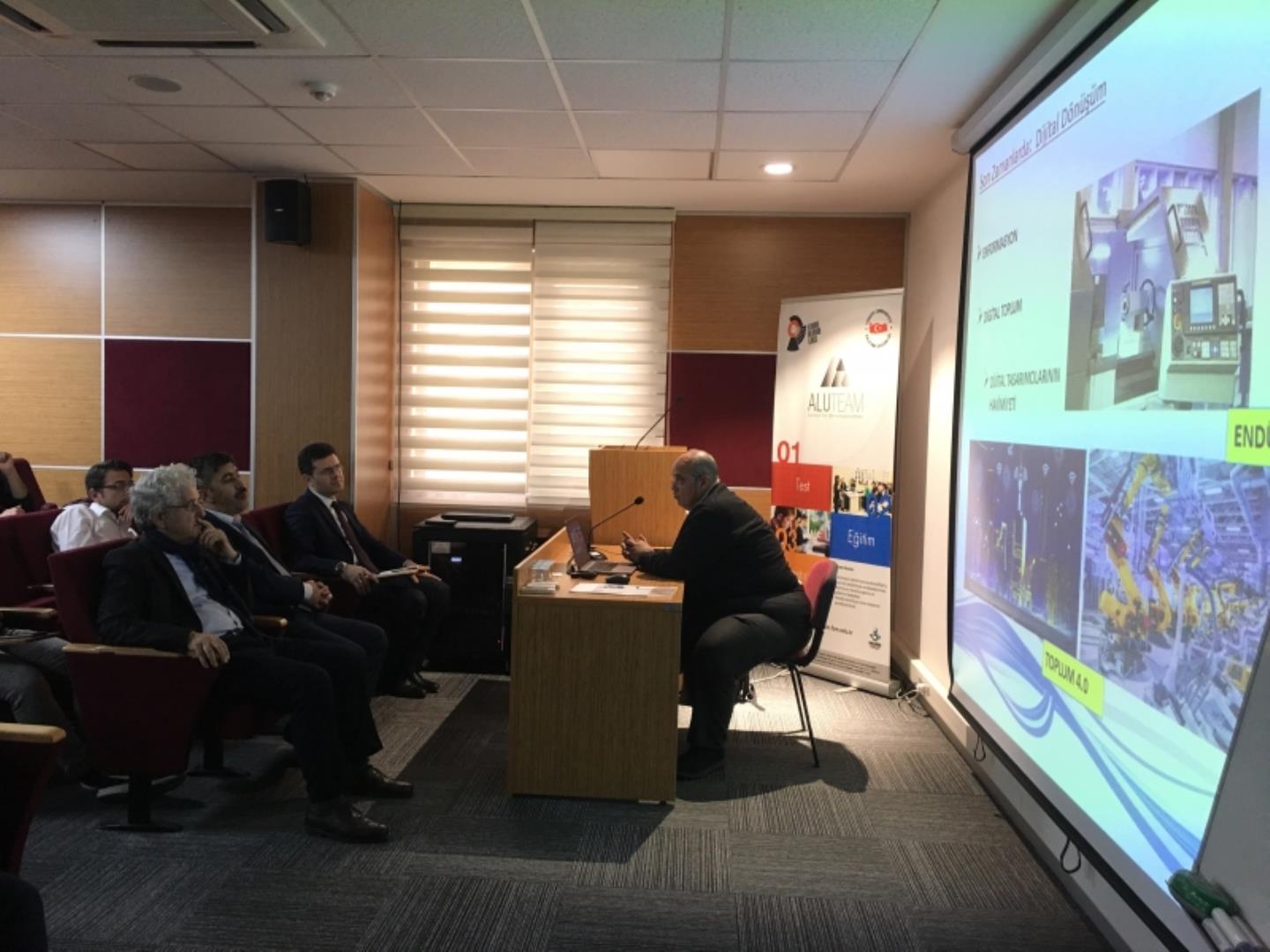ALUTEAM’de Dijital Dönüşüm ve Türkiye Konferansı Gerçekleştirildi